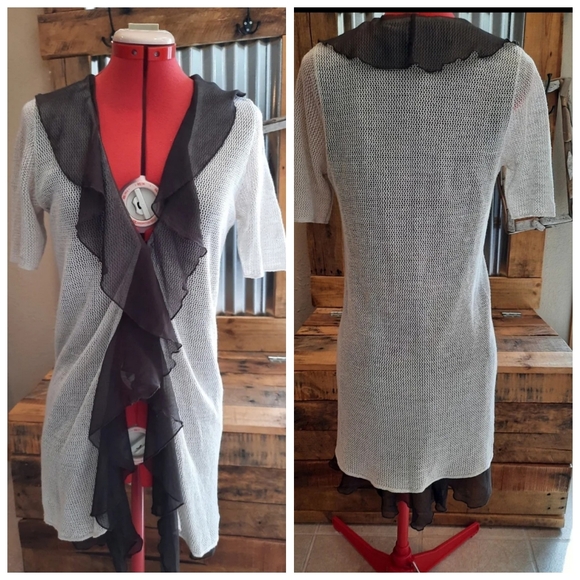 2 layer grey ruffle coat kimono M Chicos girly - Picture 1 of 4